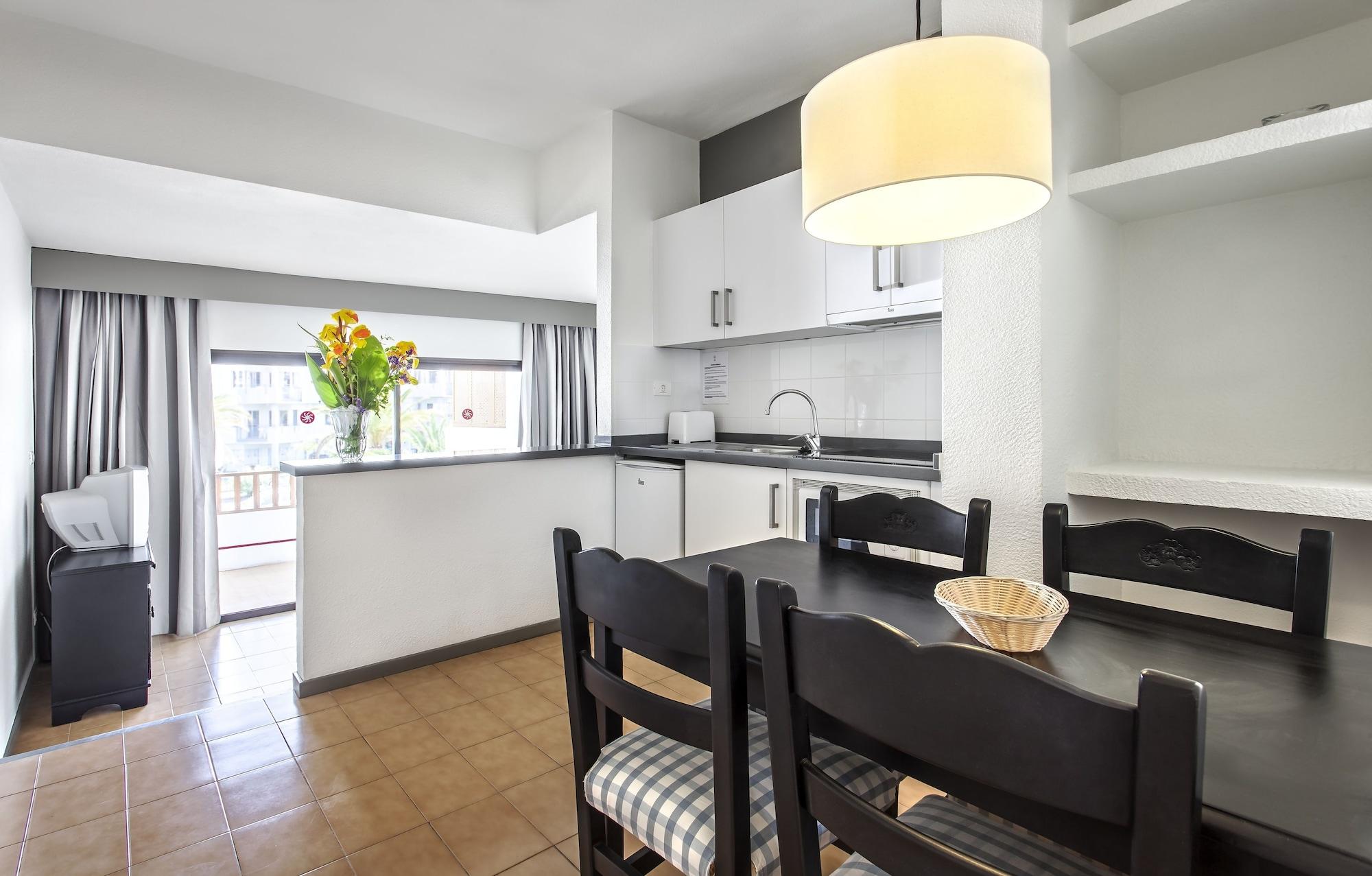 Apartamentos Hg Cristian Sur 로스크리스티아노스 외부 사진