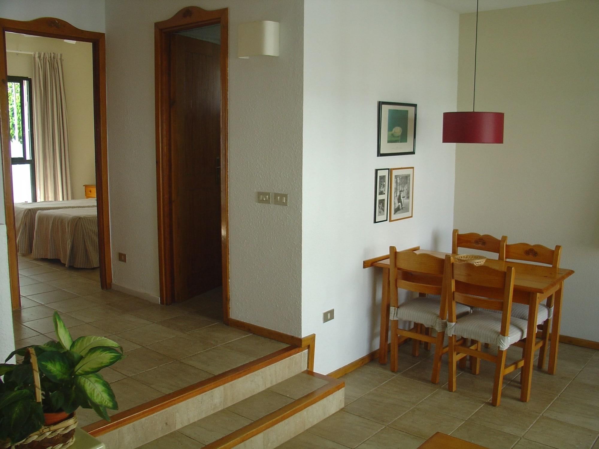 Apartamentos Hg Cristian Sur 로스크리스티아노스 외부 사진